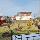 빨간 시골집 이미지