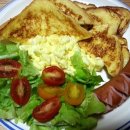 행복한 토스트 이미지