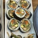 자연말이김밥 이미지