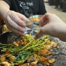 무쇠김치삼겹 - 마포구 와우산로21길 20-5 | 무쇠김치삼겹