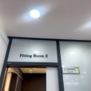 화일빌딩 | [한복-3] 박씨네우리옷 | 피팅룸 내부 거울 조명 바닥 대기공간