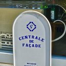 센트랄 드 파사드(centrale de facade)