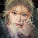 Boo / IU (아이유) 이미지