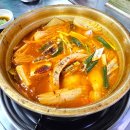 양푼이통돼지김치찌개 이미지
