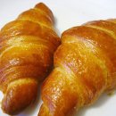 크루아상 이미지