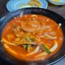 ‘눈물 쏙 빼는 맛’에 손님들 미어터지는 전국 고추짬뽕 성지 5곳 이미지