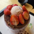설빙 양정점 | 설빙 생딸기시리즈 후기 생딸기초코케이크설빙 🍓