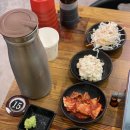 이유있는 조개찜 옆 이미지