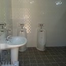 2구장 화장실 이미지