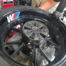 BMW S1000R 앞 뒤 타이어 미쉐린 로드5 교체 [비더블에스 컴퍼니]