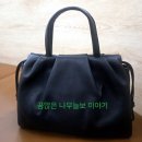 롯데부산바오바오 | 쿠론 토트백. 비아 토트백 32 후기. 650g 가벼운 소가죽 가방. 무게 표시 브랜드.