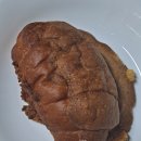 버니브레드 | [전주/효자동 베이커리] 홍국쌀로 만든 붉은색 크림치즈 마늘바게트?ㅣ버니브레드 내돈내산