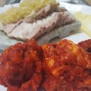 돈통마늘보쌈잠수함