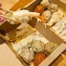 남천강변로 | 밀양 굴림당 모듬만두 포장 웨이팅 주차 만두 맛집 후기