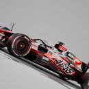 [F1] TGR 하스 팀, 일본 그랑프리 기념 레이싱카 리버리 공개 이미지