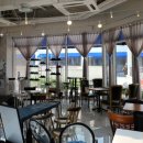 브룩스 캣 카페 이미지