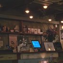 다락방 | 서울 영등포 LP바 이곳이 진짜 LP바 '판튀는 다락방' 후기