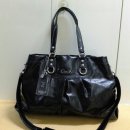 급처 싸게 처분합니다 정품 구찌클러치 프라다구두외 버버리 에트로 페라가모 닥스 엠씨엠 마이클코어스 루이비통 샤넬지갑등 싸게 처분합니다. 이미지