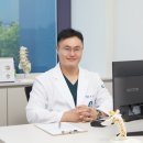에이비씨(ABC)동물병원 | [공지] 화성척추수술::구멍 두 개가 만든 큰 차이, 양방향내시경의 정밀함