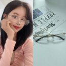 스퀘어 안경 이미지