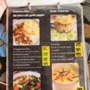 89키친 | 치앙마이 올드타운 캄빌리지 아오이자이 키친 팟카파오 맛집 위치 가격 추천메뉴 Gln 결제 가능