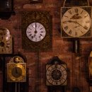 고장난벽시계 이미지