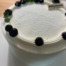 더베리 | 블랑제리 더 플라자 베리 생크림 케이크 후기