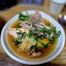 화진가든 | 화진가든 / 약재 향 은은한 토종닭백숙