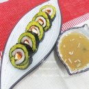 먹다 남은 수육으로 김밥을? 수육과 젓갈로 만든 강황수육김밥 이미지