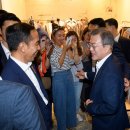 DDP쇼핑 문프님&amp;조코 대통령님 내외분.JPG 이미지