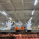 Raya and The Last Dragon | 할로윈의 유래와 2025년 할로윈 트렌드 의상은?