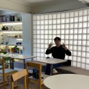 연희주유소 화장실 | 홍대 연남동 브루앤코 차분하고 여유롭게 스콘 티타임 즐길 수 있는 카페