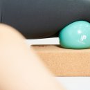 셀프 손발 마사지 이미지