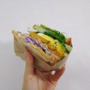 샐러데이즈 이미지