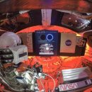 오리온 캡슐은 달 궤도를 떠나 달 비행으로 향하고 지구로 돌아갑니다. 이미지