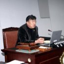 토론으로 지구 한 바퀴 이미지