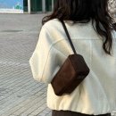 브라운캐빈2 민박 | 파사드패턴 캐빈백ㅣ겨울에 들기 좋은 가벼운 호보백 추천(내돈내산, 착용샷)