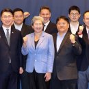 리사 수 "AMD '韓 AI연구센터' 인재 수백명 채용" 이미지