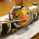 얌샘김밥 이미지