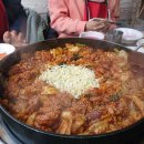 돼지꼬꼬 김치찜 이미지