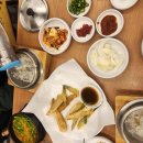 동네커피 앞 횡단보도 이미지