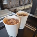 가좌탁구장 | 인천 서구 아기랑 공장을 개조한 대형 카페 - 코스모40
