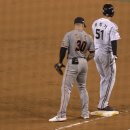 [KBO] 1루 견제사 트라우마에 걸린 키움 김하성 ㅋㅋ.gif 이미지