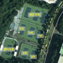 테니스장 앞 이미지