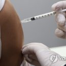 ‘가슴이 찌릿’ 심낭염 환자 코로나 백신 접종 이후 급증 이미지