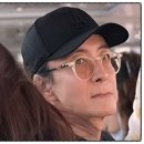 드림하이안경 | '욘사마' 배용준 모자 벗고 백발 근황!