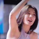 지은워싱 | "초근접 샷에서도 살아남는 미모!" 권은비, 무대 위에서 증명한 무결점 비주얼… 워터밤 여신의 당당한...