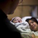 2010.02.02 (Why don't faters take more paternity leave? / Propaganda works better than you think / Haitai earthquake: charities warn against rush to) 이미지