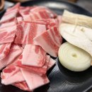 한라산생고기 | 제주 도민 맛집 한라산생고기에서 맛본 냉삼과 비빔냉면 후기