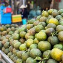 수요감소로 베트남 남부 과일 가격 폭락, 지역 농민 타격 이미지